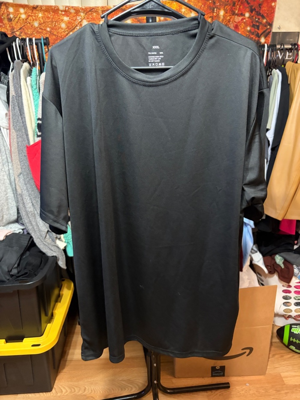 Source Unknown Black Short-Sleeve Men's Tee